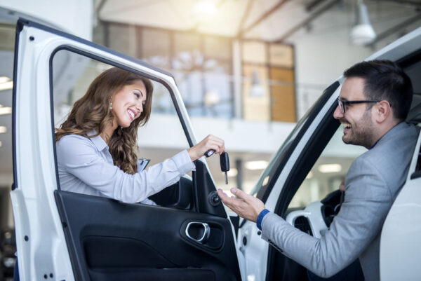 Cómo negociar el precio de un coche seminuevo