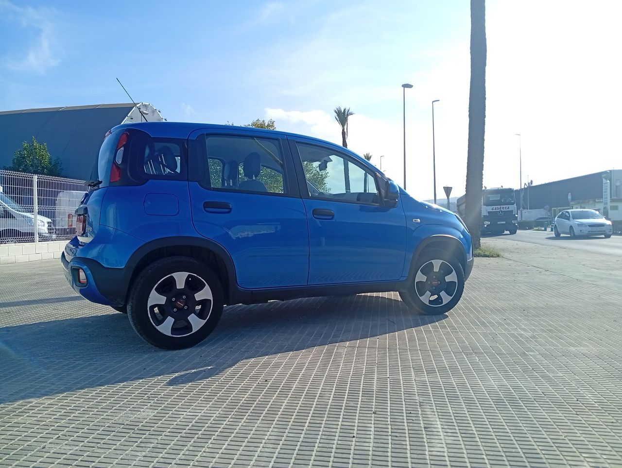 Fiat Panda Cross 1.0 Hybrid 51kw (70CV)