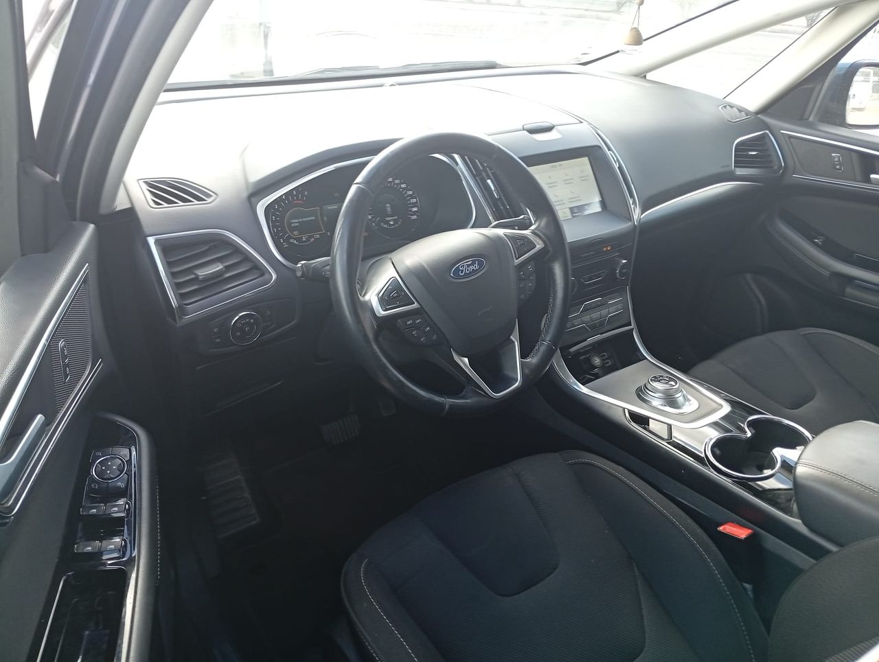 Ford S Max 2.0 TDCi Panther 110kW Titanium AUT