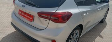 Ford Focus 1.0 Ecoboost MHEV 92kW ST-Line