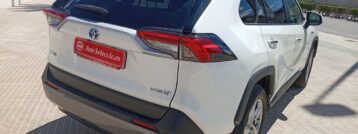 Toyota Rav4 2.5l 220H Luxury