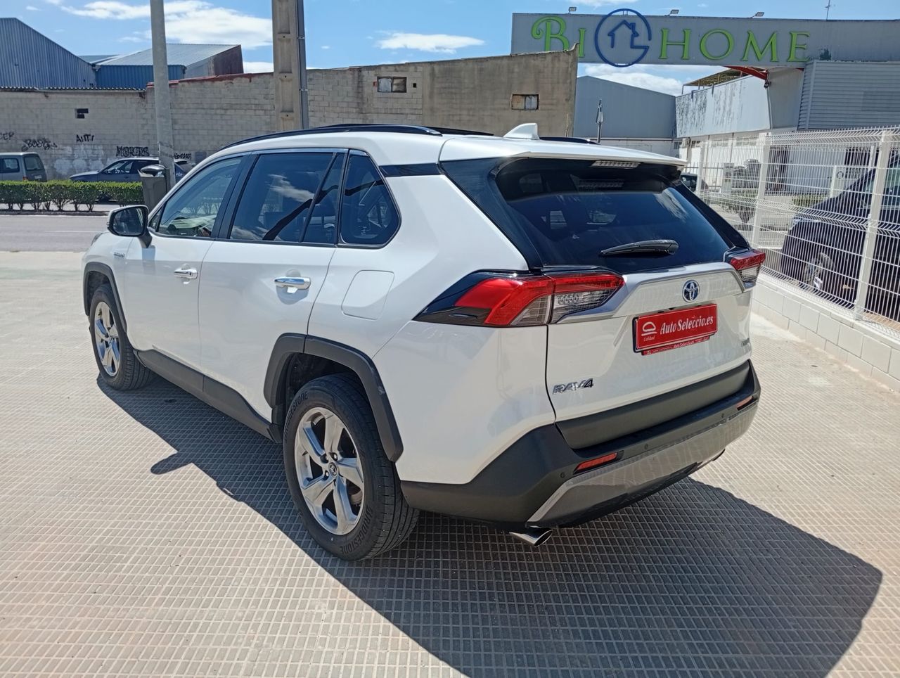 Toyota Rav4 2.5l 220H Luxury