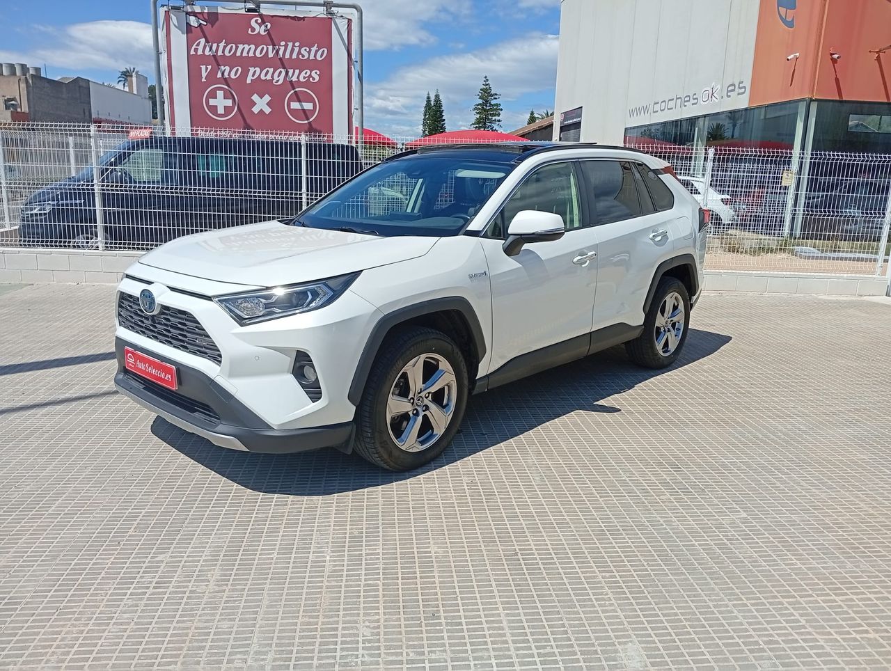 Toyota Rav4 2.5l 220H Luxury