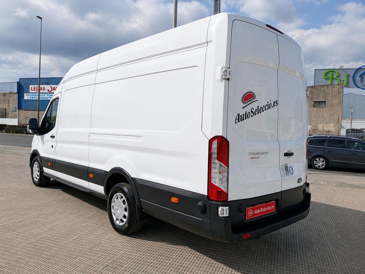 Ford Transit 2.0 130CV L4 H3