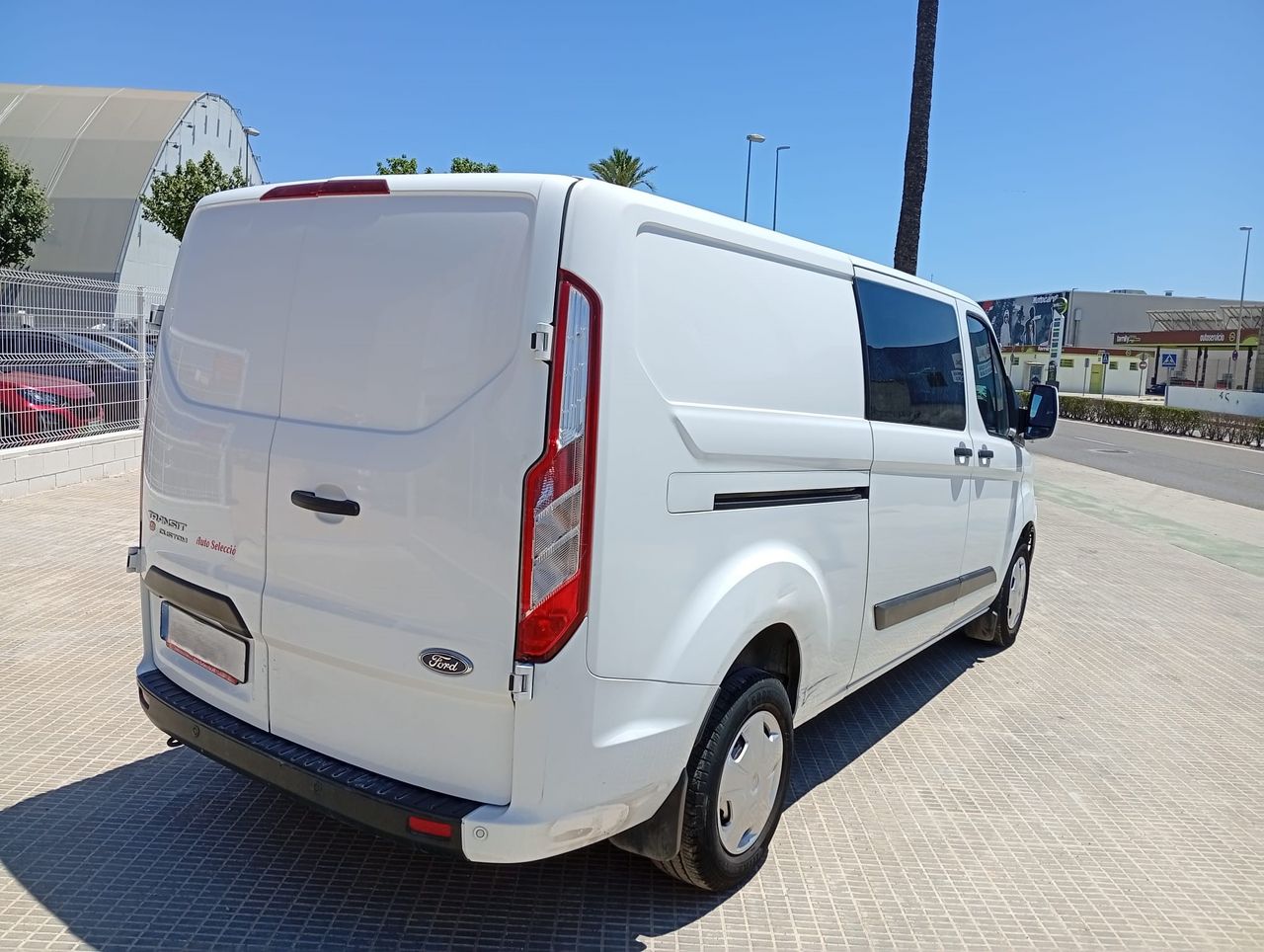 Ford Transit Custom 6Plazas 2.0 TDCI 130CV
