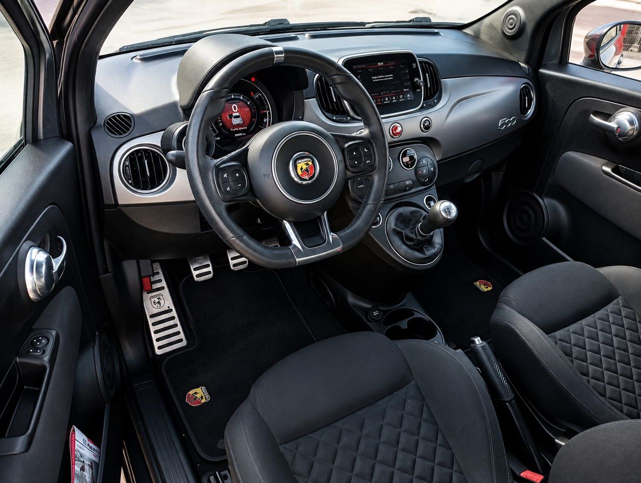 Abarth 500 1.4 16v T-Jet 595 118kW Pista E6D