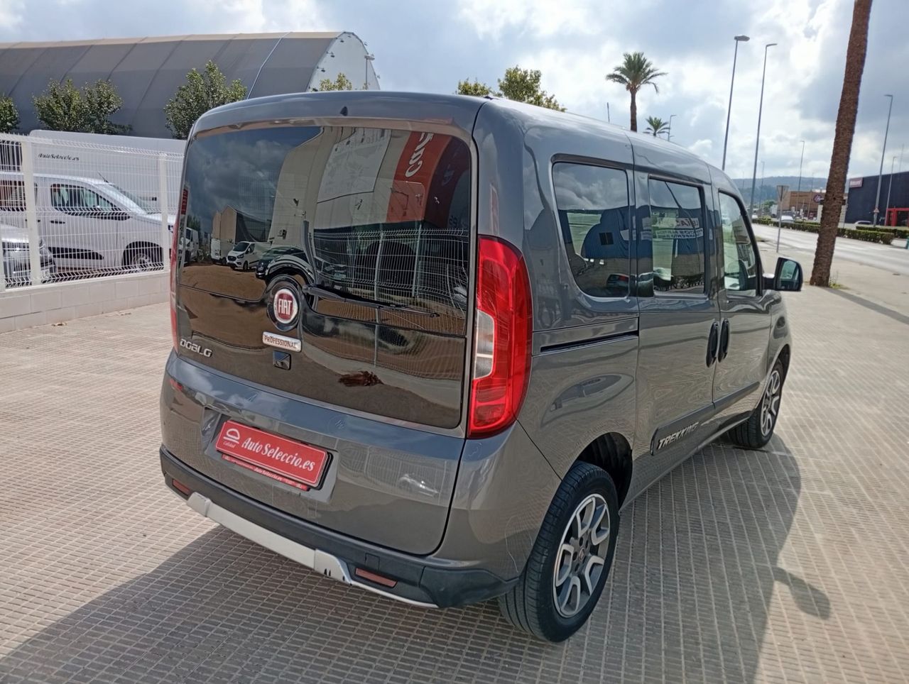Fiat Doblò Combi N1 Trekking 1.6 MJET