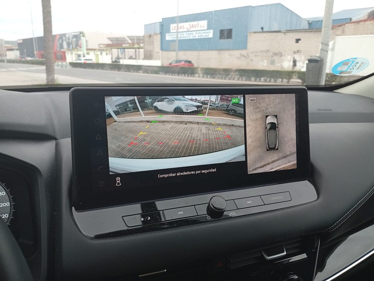 Nissan Qashqai DIG-T 103kW N-Connecta