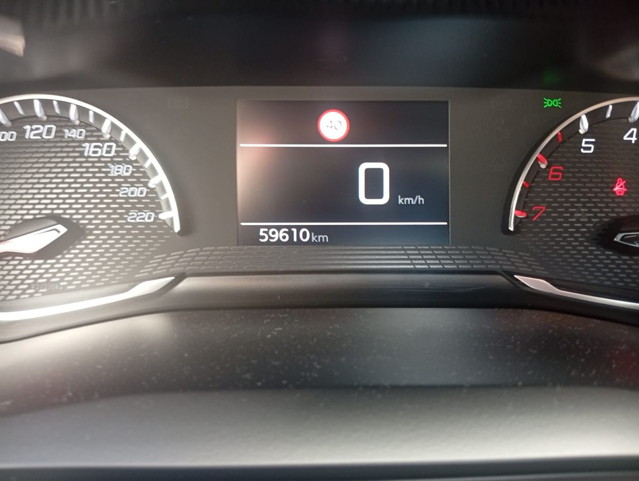 Peugeot 2008 Active Pack Puretech 100 S&S 6 Vel. MAN