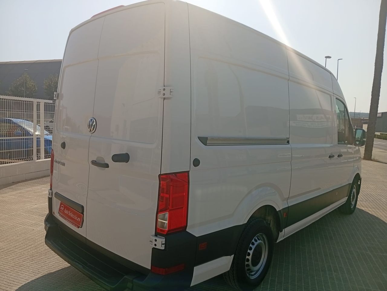 Volkswagen Crafter 2.0 L3H2 140CV