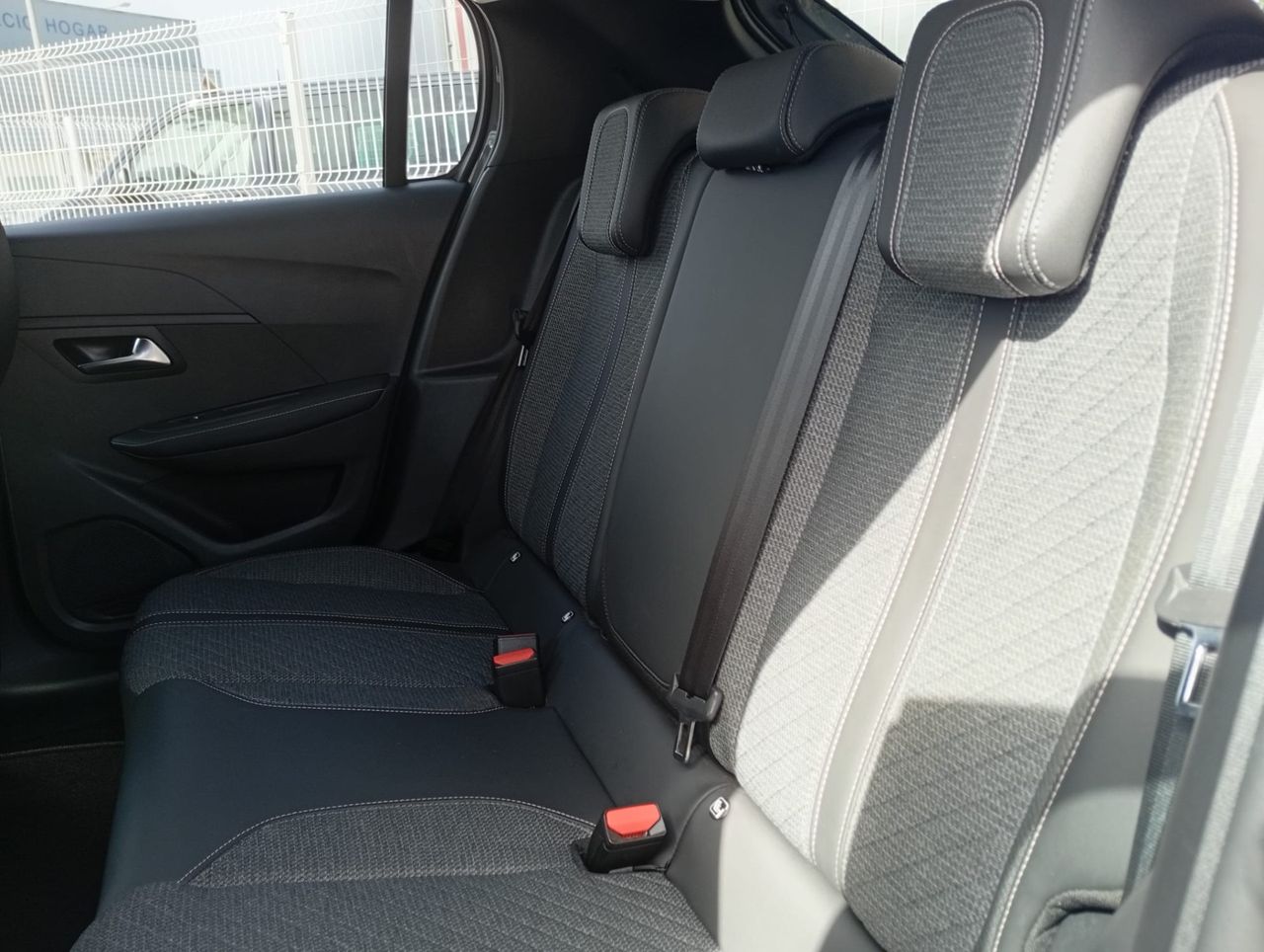 Peugeot 208 Allure Puretech 100