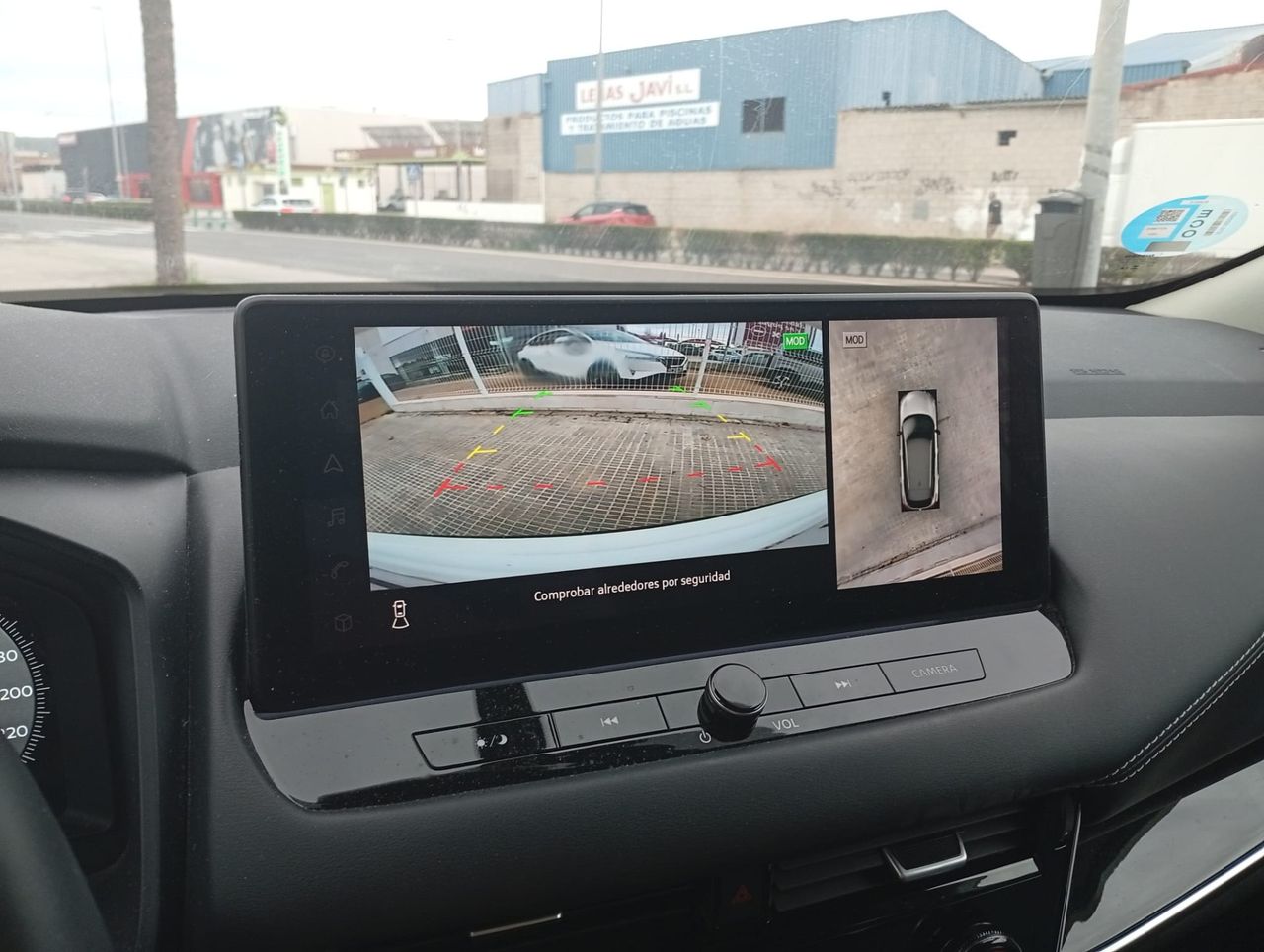 Nissan Qashqai DIG-T 103kW N-Connecta