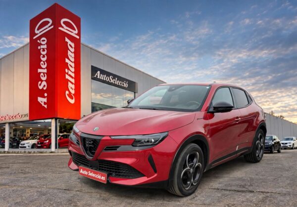 Alfa Romeo Junior Ibrida Speciale 100kW (136CV)