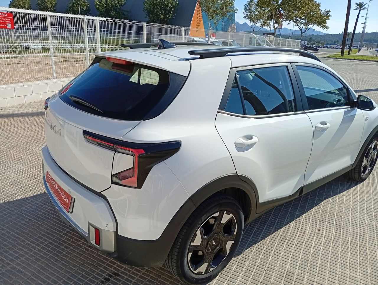 Kia Stonic 1.0 T-GDi 85kW (115CV) MHEV Concept