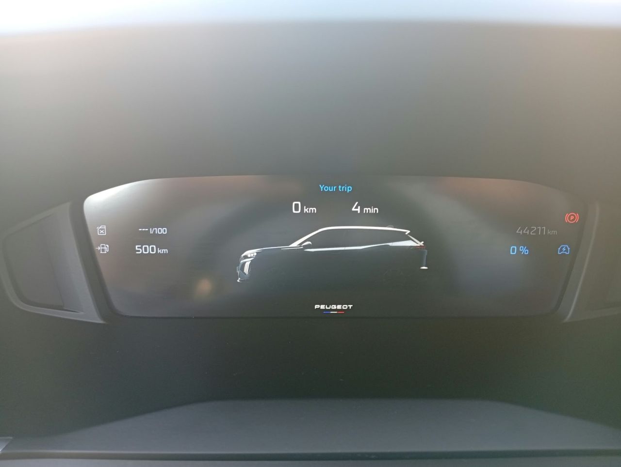Peugeot 2008 N2008 Allure Hybrid 145 eDCS6