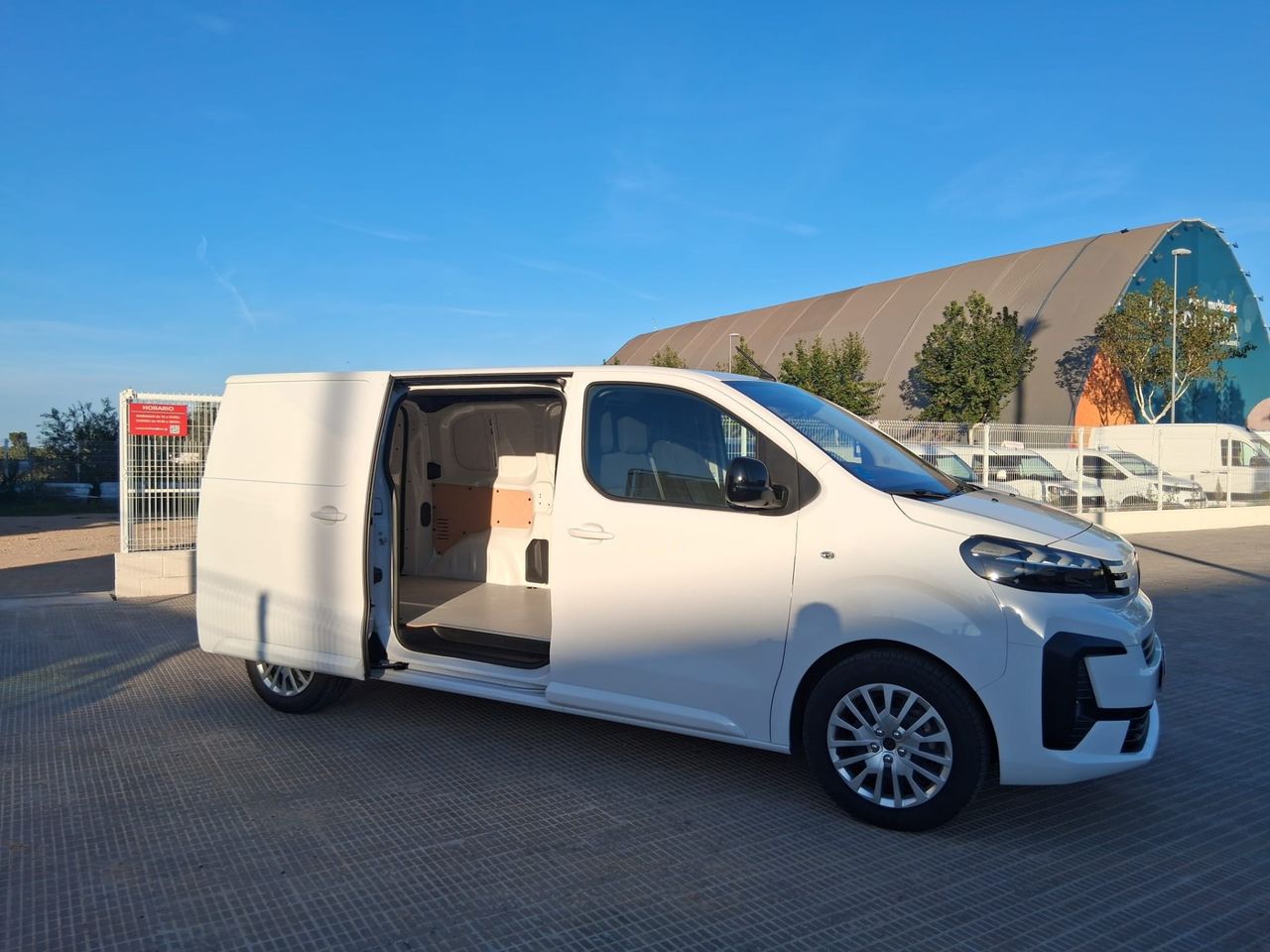 Peugeot e-Expert 75KW 136CV