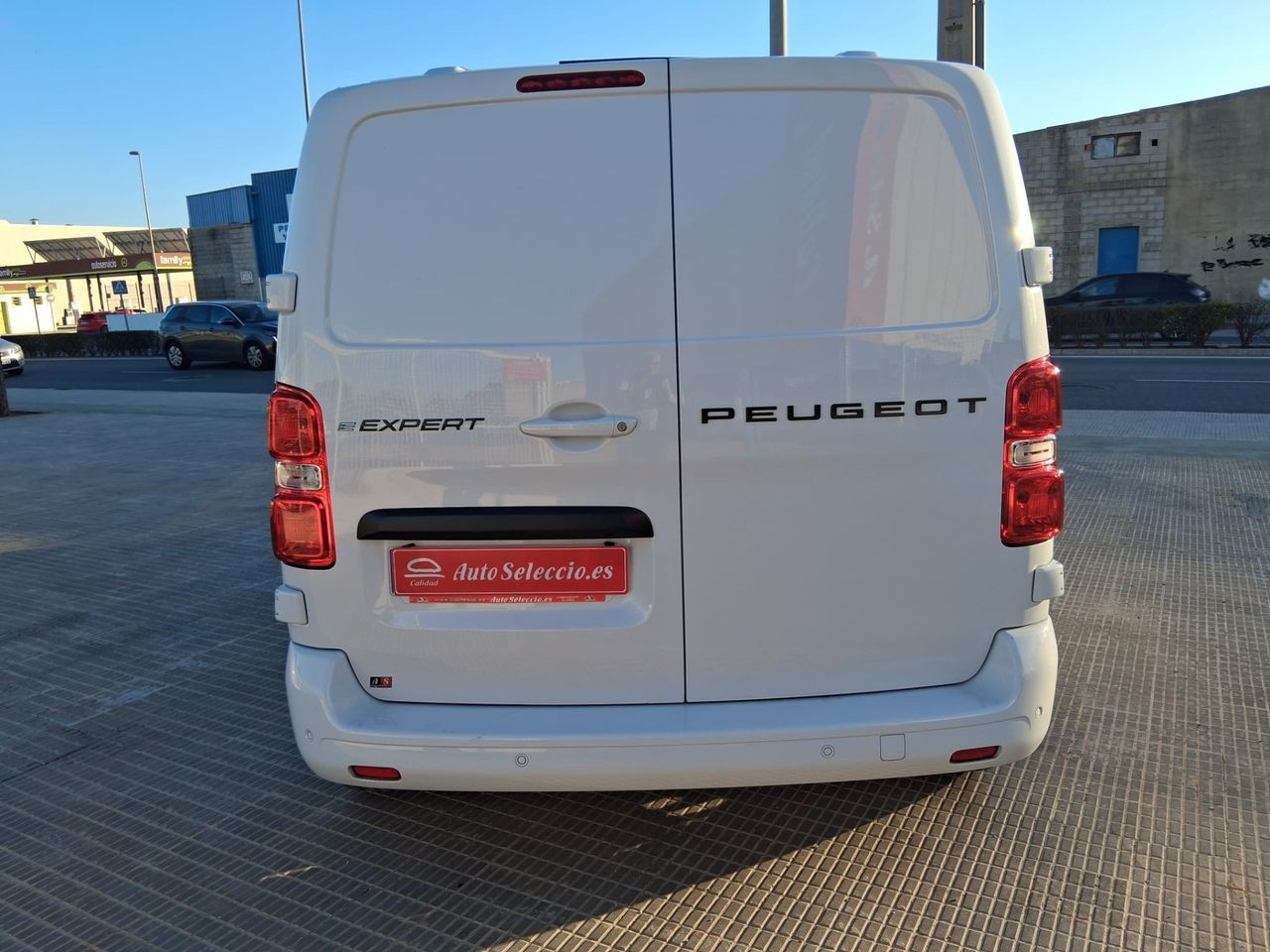 Peugeot e-Expert 75KW 136CV