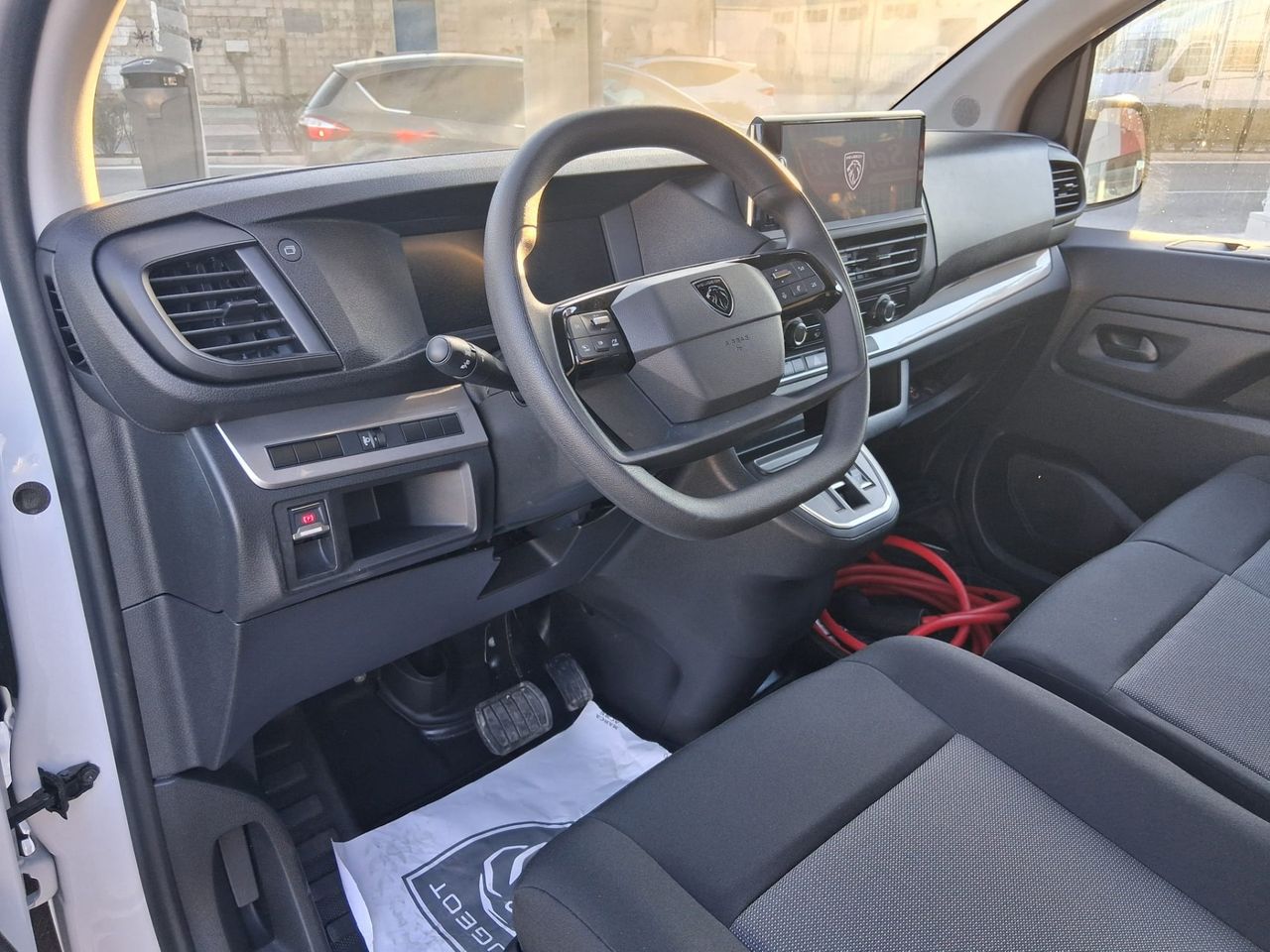 Peugeot e-Expert 75KW 136CV