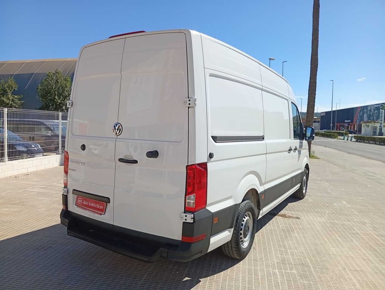Volkswagen Crafter 2.0 L3H2 140CV
