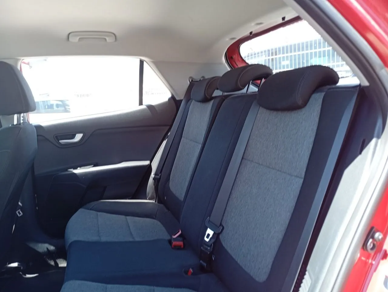 Kia Stonic 1.0 T-GDi 74kW (100CV) MHEV iMT Concept