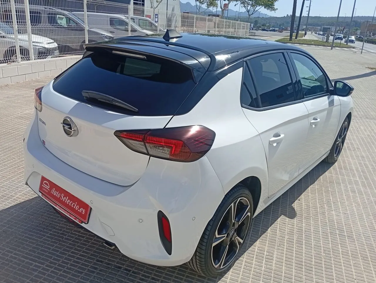 Opel Corsa 1.2T XHL 74kW (100CV) GS-Line