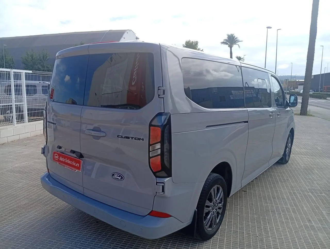 Ford Transit Custom 2.0 TDCI 136CV Titanium L2