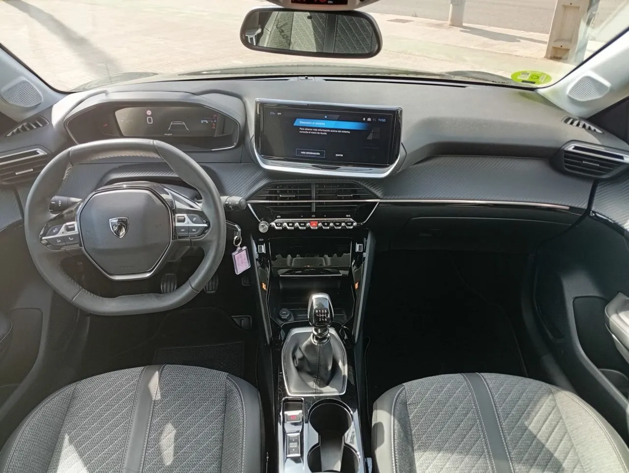 Peugeot 208 Allure Puretech 100