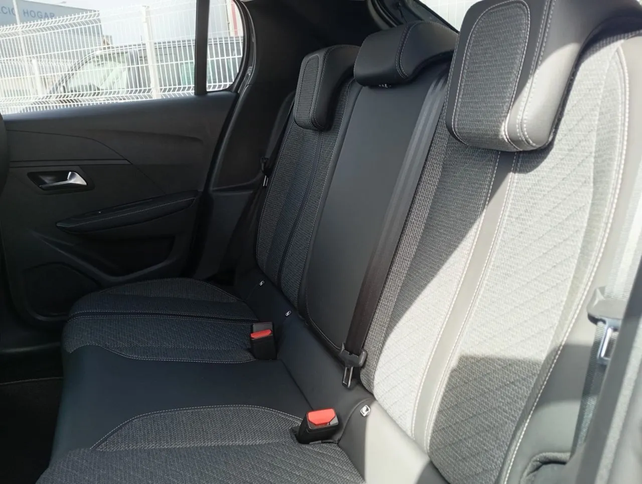 Peugeot 208 Allure Puretech 100