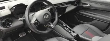 Alfa Romeo Junior Ibrida Speciale 100kW (136CV)